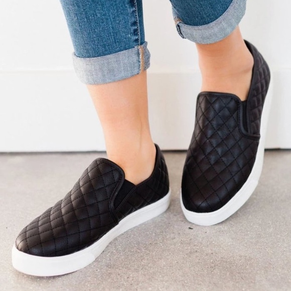 Black Vegan Leather Quilted Design Slip on Sneakers - Picture 6 of 6